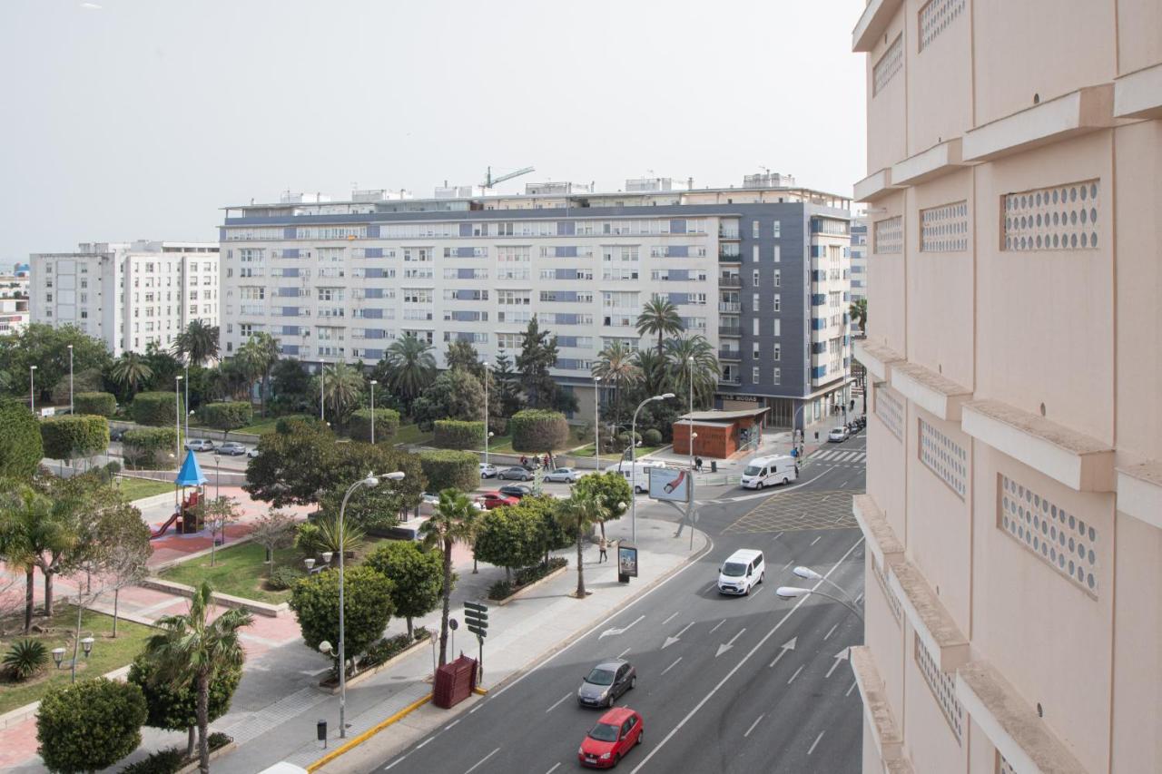 Apartamento Malibu Cadiz Playa Экстерьер фото